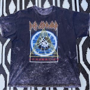 Def Leppard Band Tee